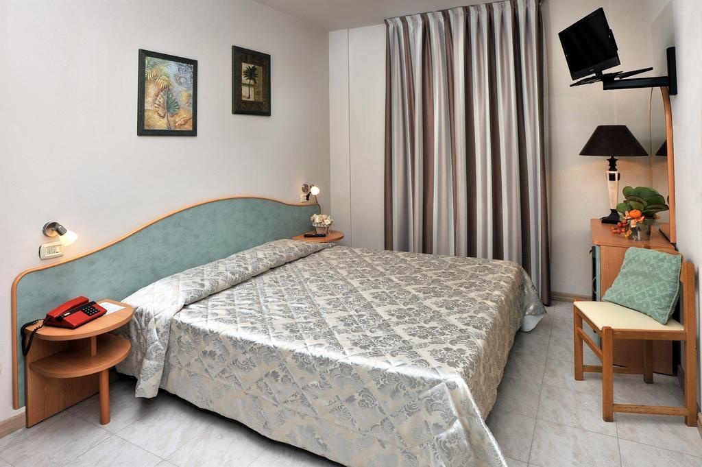 Hotel Piccadilly มอนเตกาตินี แตร์เม ภายนอก รูปภาพ